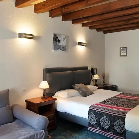 Logis Hotel Oasis 3*