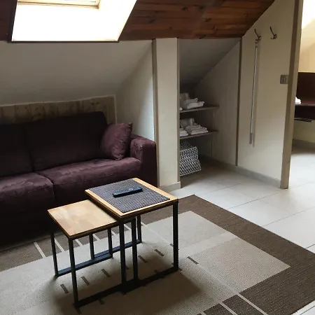 Logis Oasis فندق Villaines-la-Juhel