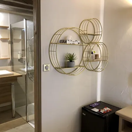 Ξενοδοχείο Logis Oasis 3*