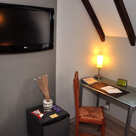 فندق Logis Oasis Villaines-la-Juhel