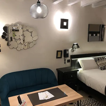 Logis Oasis Hotel Villaines-la-Juhel