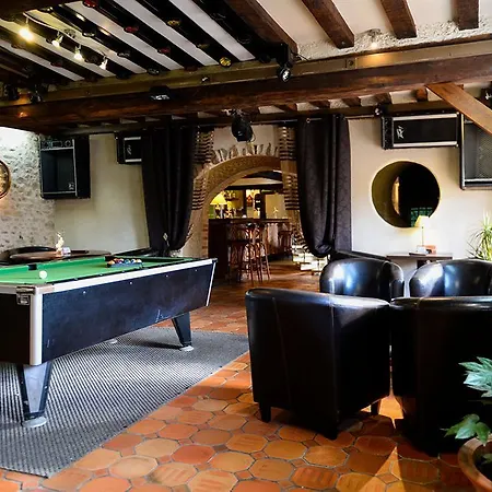 Logis Hotel Oasis 3*