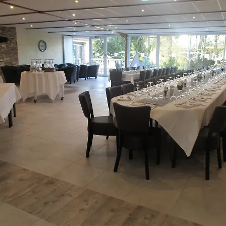 Ξενοδοχείο Logis Oasis 3*