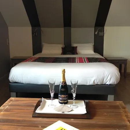 Logis Hotel Oasis 3* Villaines-la-Juhel