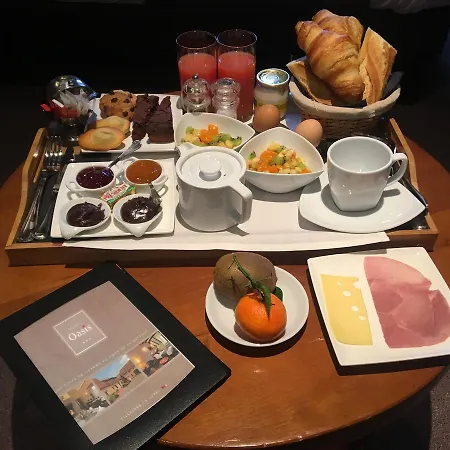 Hotel Logis Hotel Oasis 3*