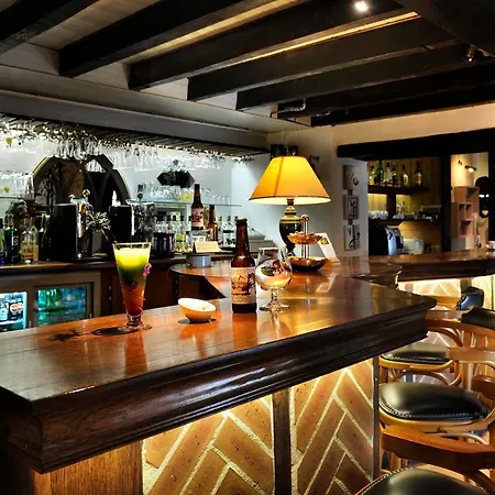 Hotel Logis Hotel Oasis Villaines-la-Juhel
