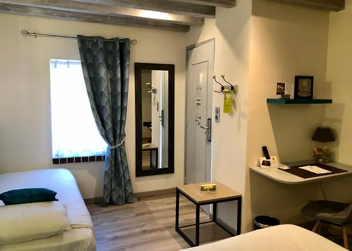 Hotel Logis Oasis Villaines-la-Juhel