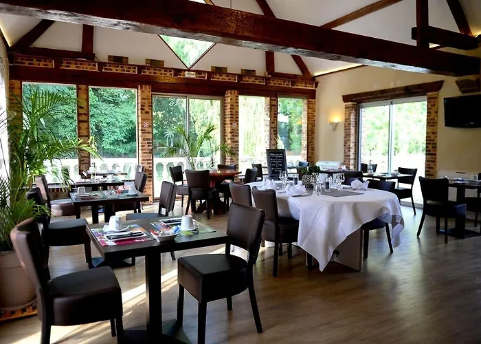 Szálloda Logis Oasis 3*