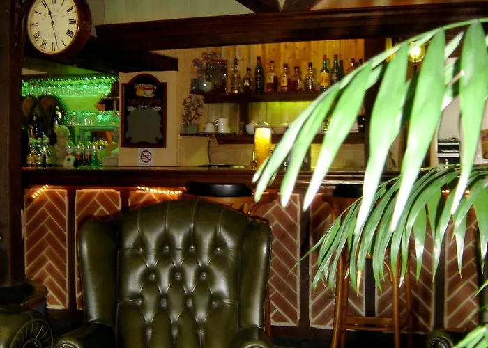 Hotel Logis Oasis Villaines-la-Juhel