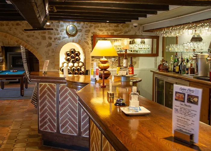 Logis Oasis Szálloda 3*