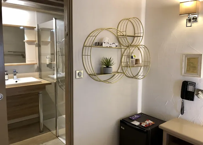 Szálloda Logis Oasis 3*